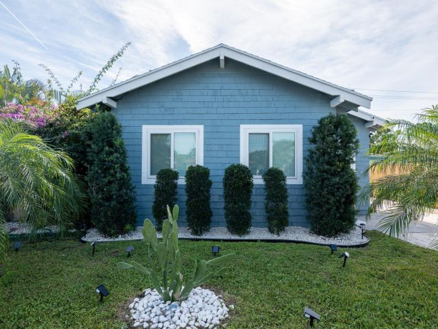 Продажа дома по адресу 424 Malverne Road - фото 6708369