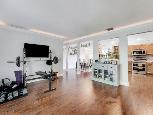 Продажа дома по адресу 22672 SW 54th Avenue - фото 6696952