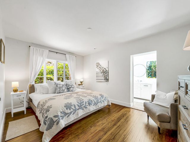 Продажа дома по адресу 300 Barcelona Road - фото 6712880