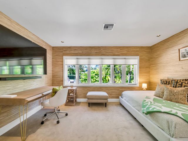 Продажа дома по адресу 300 Barcelona Road - фото 6712889