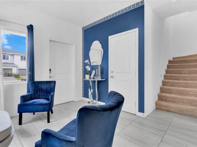 Продажа дома по адресу 856 SE 16th Ct - фото 6728809