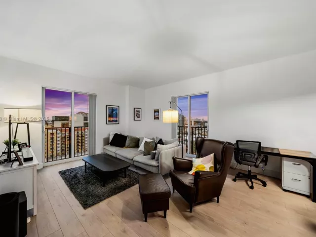 Продажа квартиры #1417 - фото 6697942