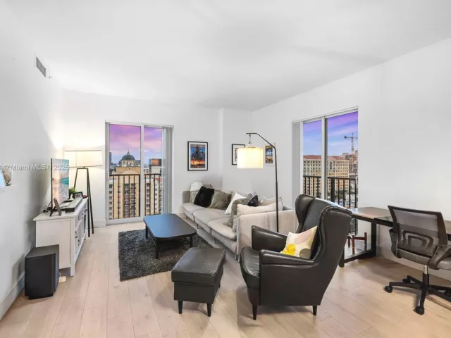 Продажа квартиры #1417 - фото 6697938