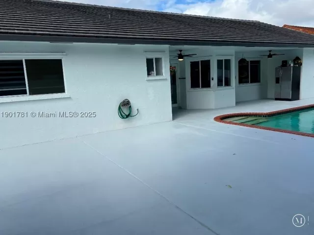 Продажа дома по адресу 15063 SW 148th Ct - фото 9113169