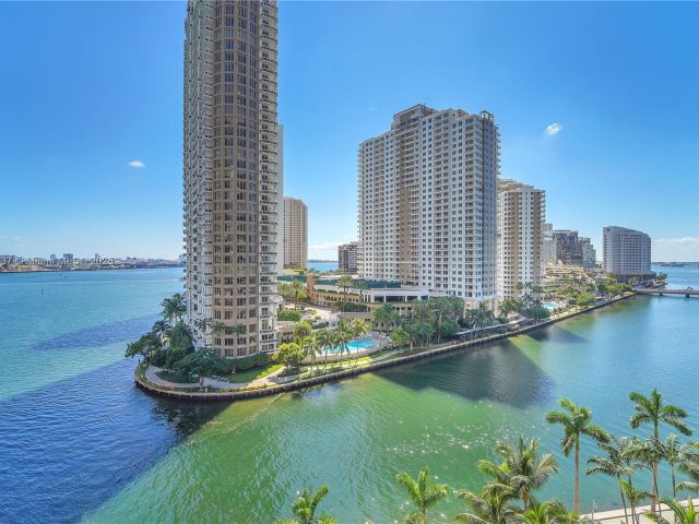 Квартира в аренду номер1001 - фото 6697577