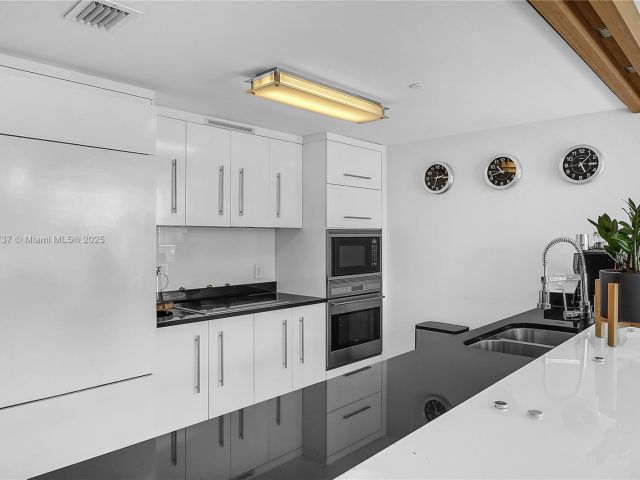 Квартира в аренду номер1001 - фото 6697582