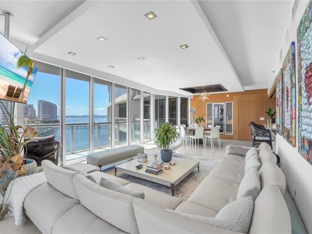 Квартира в аренду номер1001 - фото 6697594