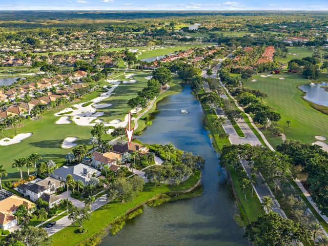 Продажа дома по адресу 8734 Lakes Boulevard - фото 6719620