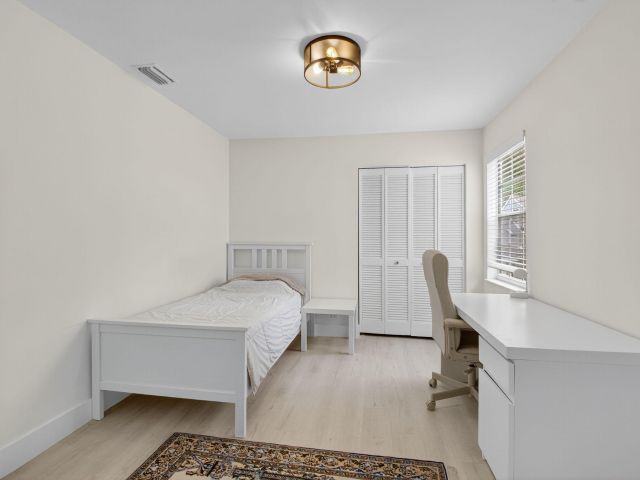 Дом в аренду по адресу 5328 Buckhead Circle 2020 - фото 6697727