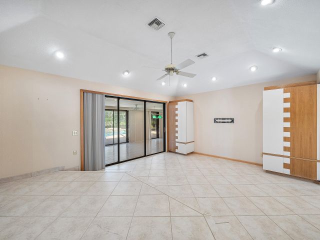 Продажа дома по адресу 4952 Bocaire Boulevard - фото 6697748