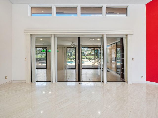 Продажа дома по адресу 4952 Bocaire Boulevard - фото 6697751