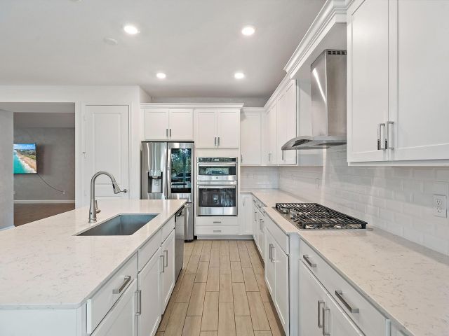 Продажа дома по адресу 10616 Starling Way - фото 6719594