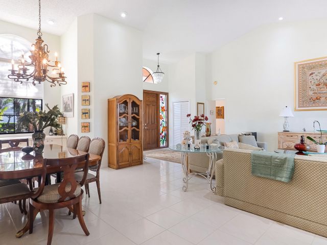 Продажа дома по адресу 10767 Boca Woods Lane - фото 6697764