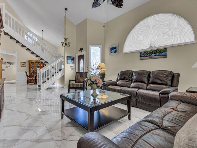 Продажа дома по адресу 341 Pelican Way - фото 6707906