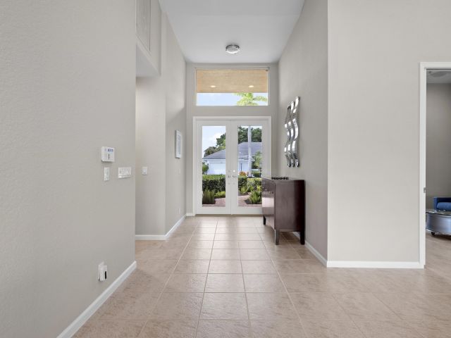 Продажа дома по адресу 10670 Stonebridge Boulevard - фото 6707164