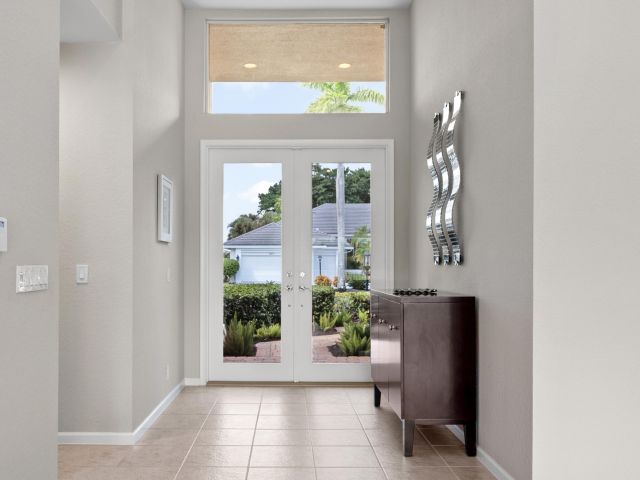 Продажа дома по адресу 10670 Stonebridge Boulevard - фото 6707165