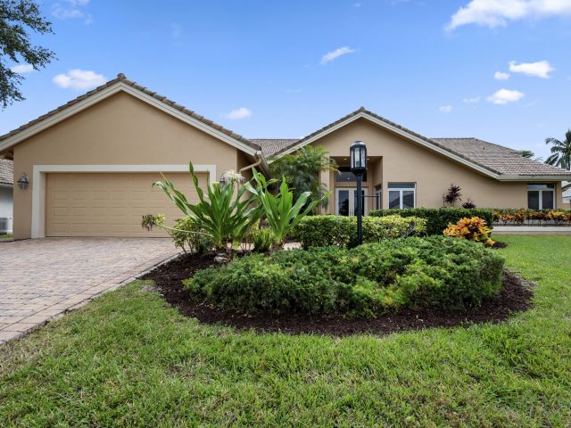 Продажа дома по адресу 10670 Stonebridge Boulevard - фото 6707173