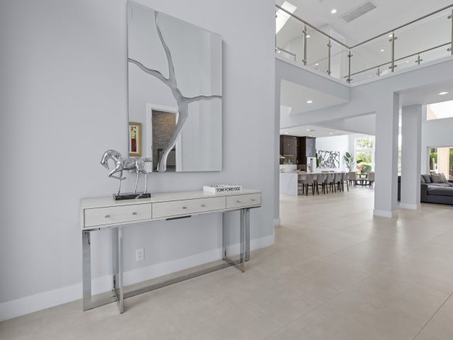 Дом в аренду по адресу 17371 Bridleway Trail - фото 6702478