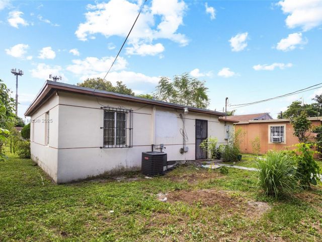 Продажа дома по адресу 431 NW 116th St - фото 7446197