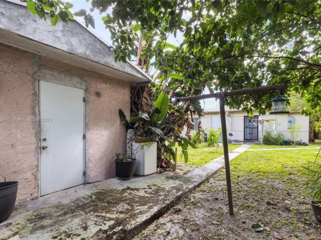 Продажа дома по адресу 431 NW 116th St - фото 7446201