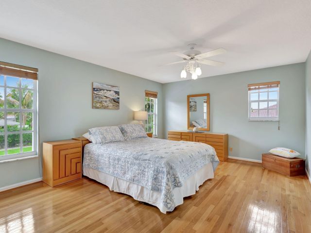 Продажа дома по адресу 1141 Pine Point Road - фото 6698576