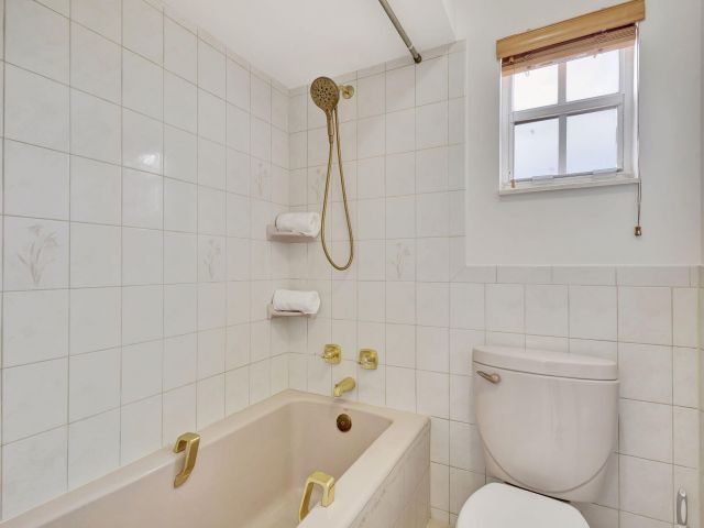 Продажа дома по адресу 1141 Pine Point Road - фото 6698577