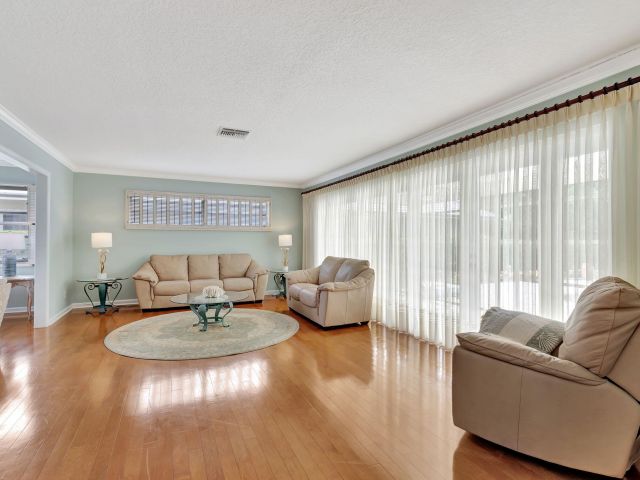 Продажа дома по адресу 1141 Pine Point Road - фото 6698590