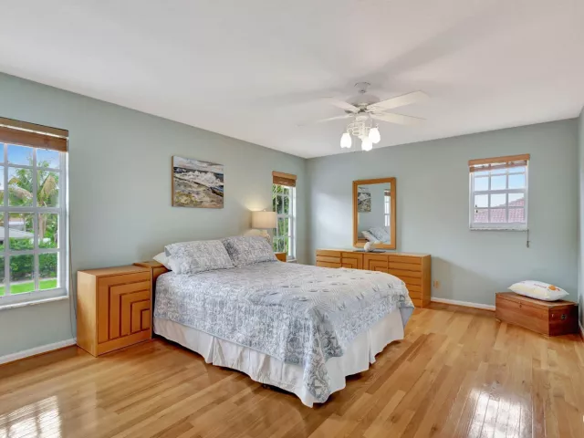 Продажа дома по адресу 1141 Pine Point Road - фото 8019562