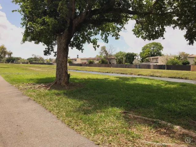 Дом в аренду по адресу 11274 SW 64 LN - фото 6699599