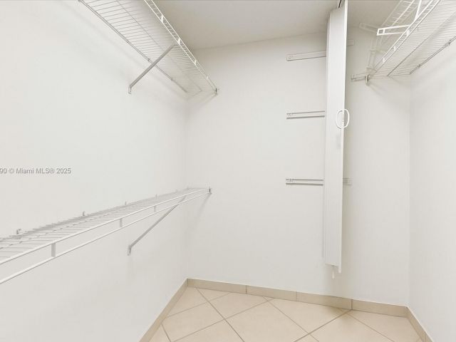 Продажа квартиры #2004 - фото 6701158