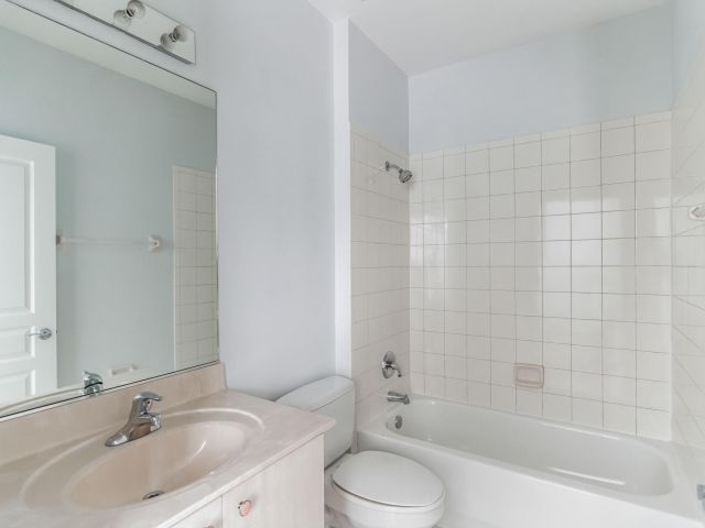 Дом в аренду по адресу 310 NW 1st Street - фото 6707821