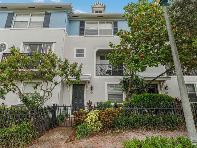 Дом в аренду по адресу 310 NW 1st Street - фото 6707837