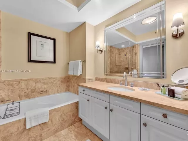 Продажа квартиры #3603 - фото 6700701