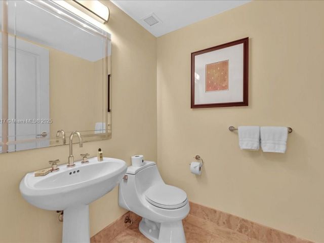 Продажа квартиры #3603 - фото 6700709