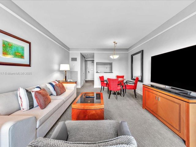 Продажа квартиры #3603 - фото 6700711