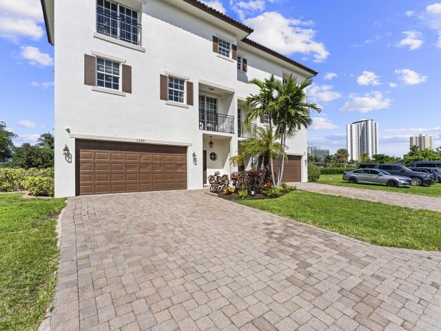 Продажа дома по адресу 1100 Cabana Road - фото 6725287