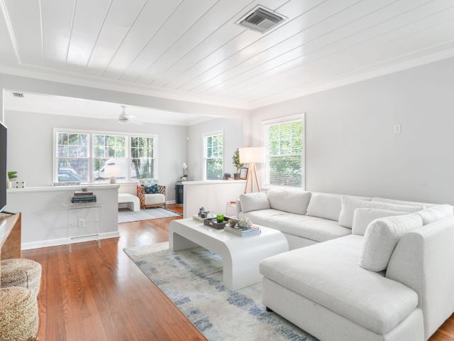 Продажа дома по адресу 435 31st Street - фото 6712531