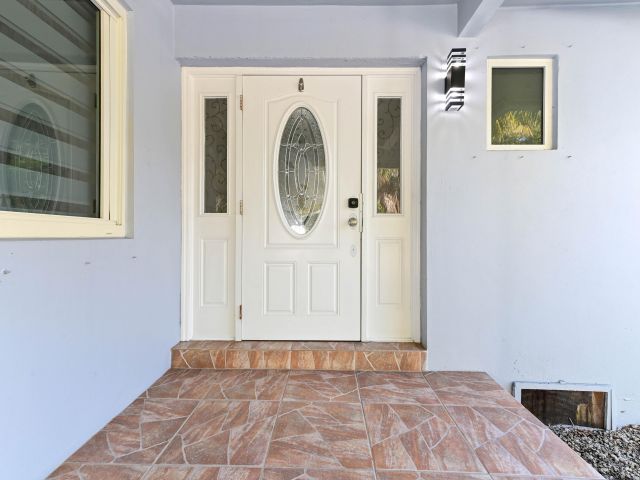 Дом в аренду по адресу 2128 Dock Street - фото 6717319