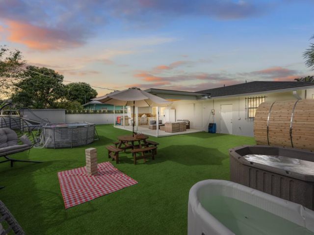 Дом в аренду по адресу 2128 Dock Street - фото 6717328