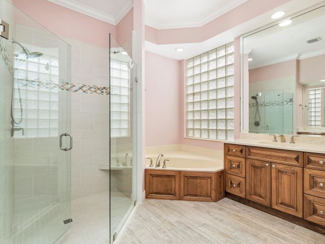 Продажа дома по адресу 9741 Spray Drive - фото 6721740