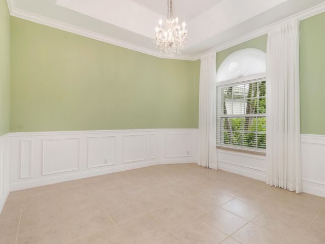 Продажа дома по адресу 9741 Spray Drive - фото 6721743