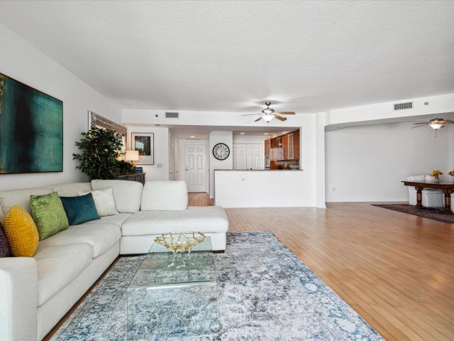 Продажа квартиры #901 - фото 6769792