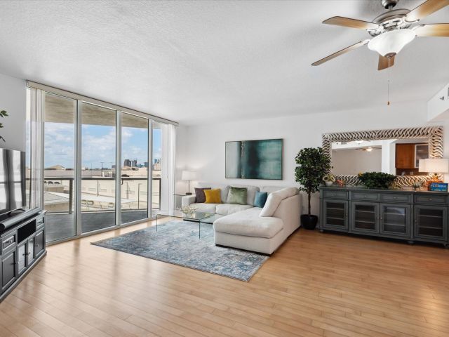 Продажа квартиры #901 - фото 6769799