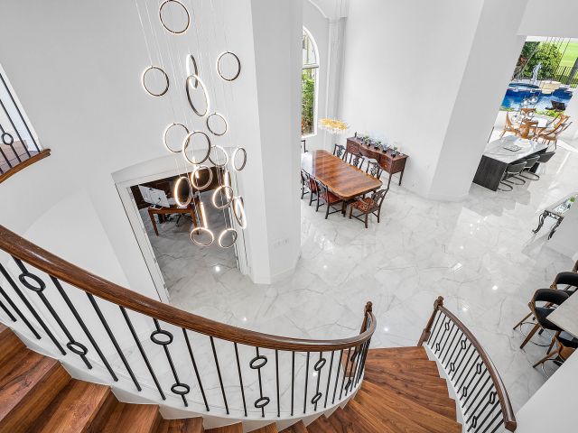 Продажа дома по адресу 15951 Laurel Creek Drive - фото 6707849