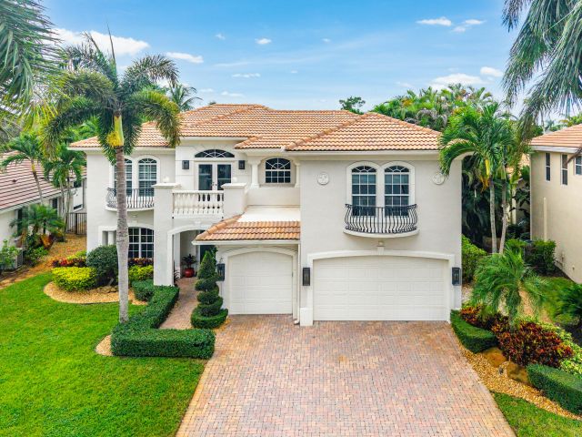 Продажа дома по адресу 15951 Laurel Creek Drive - фото 6707856