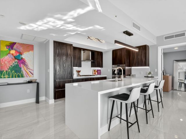 Продажа квартиры #1409 - фото 6715325