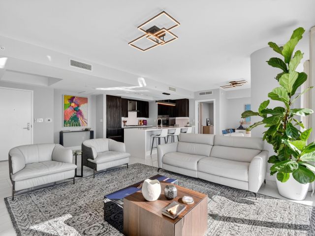 Продажа квартиры #1409 - фото 6715327