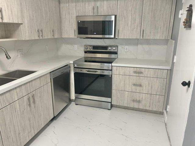 Квартира в аренду номер14p - фото 6704868