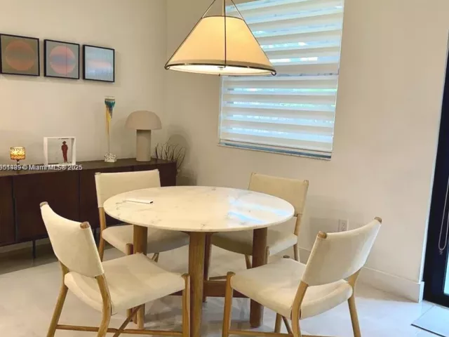 Продажа дома по адресу 11910 SW 243rd St - фото 6703358