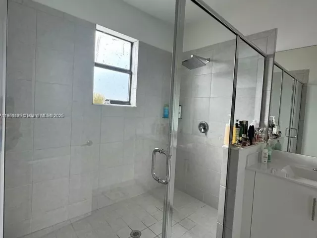 Продажа дома по адресу 11910 SW 243rd St - фото 6703366